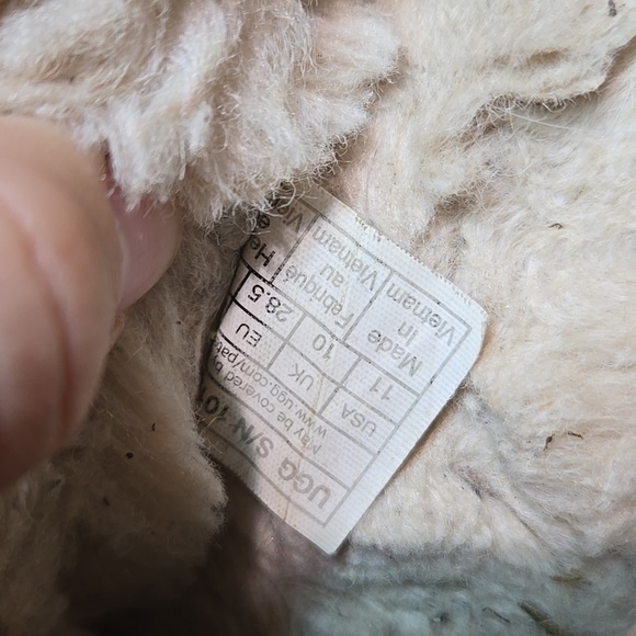 Ugg Australia Tasman II Kids Platform Sheepskin Boots shoes sz 11 Toddlers - Picture 12 of 12